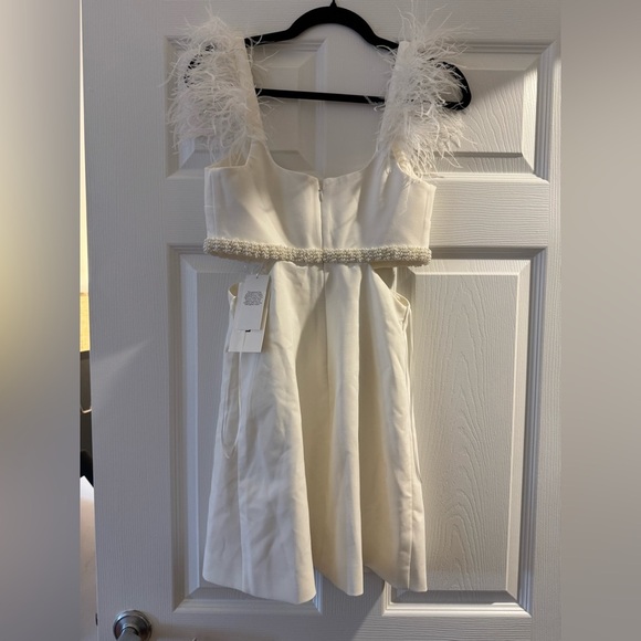NWT LIKELY Mini Taliah Dress in White - Picture 7 of 10
